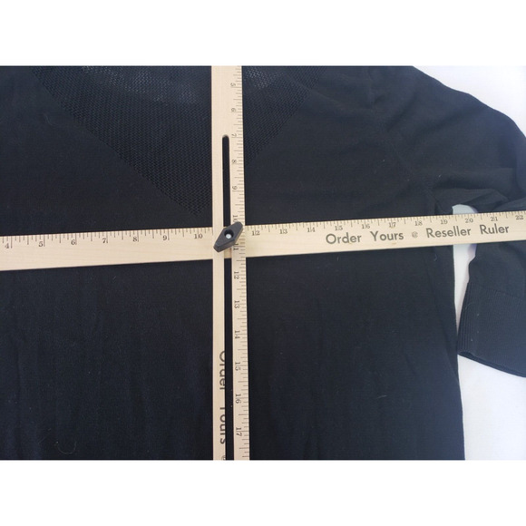 Banana Republic Black sz M Top Rayon Minimalist Neutral Whimsigoth Cozy Coastal - Picture 5 of 7